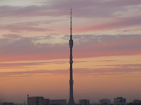 Закат... Останкинская башня (127 Кб)